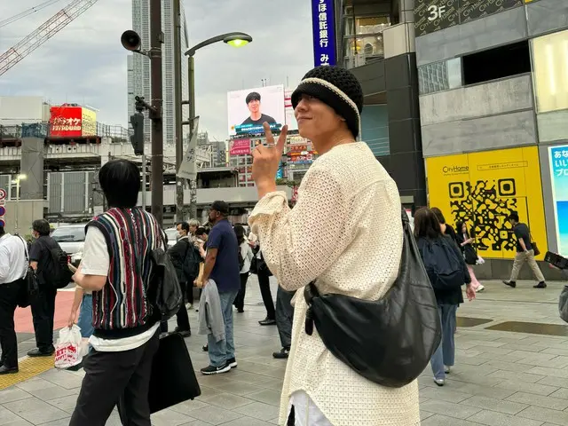 演员蔡宗协在涩谷用电子公告牌拍了一张自己的照片……“是我。”