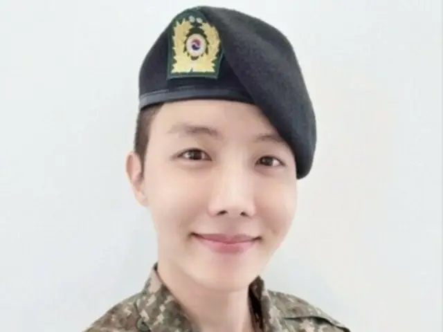 “防弹少年团”J-HOPE在生日那天给粉丝写了一封手写信……“祝我们身体健康，早日再相见”