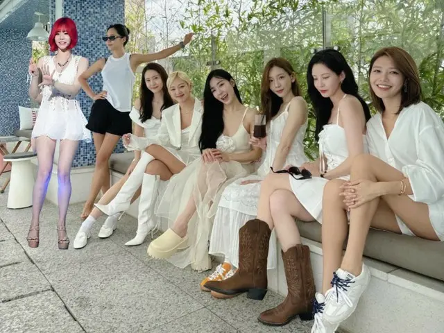 “少女时代”成员出道17周年纪念派对……Sunny会以复合体的身份加入吗？ ！