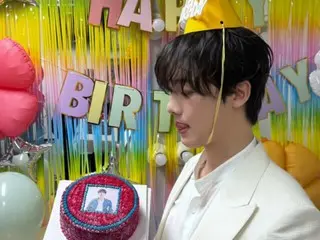 ASTRO 的 YOON SANHA 与粉丝们一起庆祝生日...他的生日演唱会的幕后花絮（包括视频）