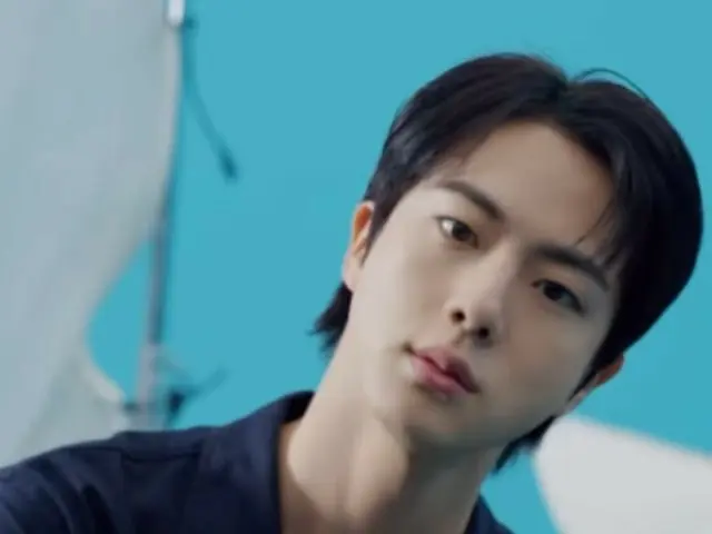“BTS”JIN，让每个瞬间都成为照片的完美视觉效果（含视频）