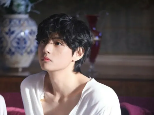 BTS V 的《Winter Ahead》在 Spotify 上的播放量突破 3 亿次（含视频）