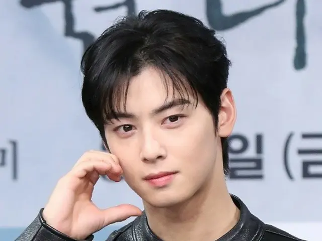 ASTRO 车银优在《Run Alive》片场以“天才脸”的外貌大放异彩