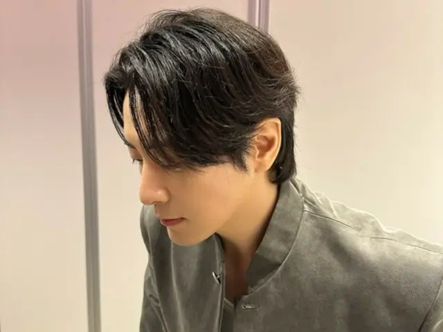 李俊赫，无论从哪个角度看，都是无与伦比的视觉效果