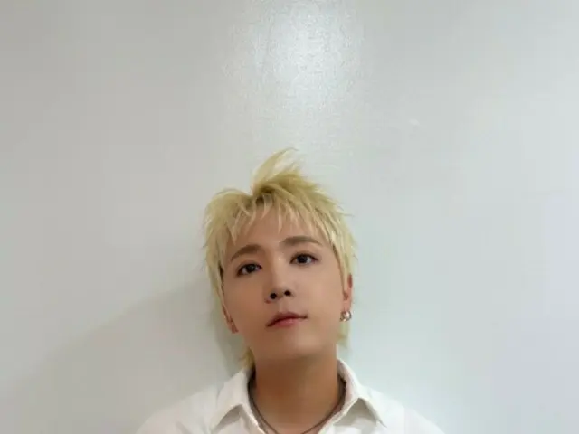 FTISLAND洪基，金色短发新魅力