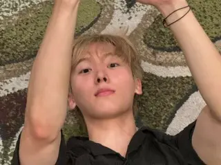 ASTRO 尹产河公开活泼的日常生活...连躺着的自拍都很酷