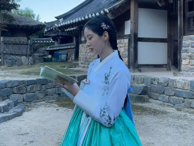 少女时代徐贤身着帅气韩服亮相...幕后花絮曝光