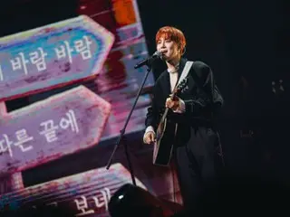 EXO 成员 Suho 以感人至深的《Who Are You》演唱征服观众
