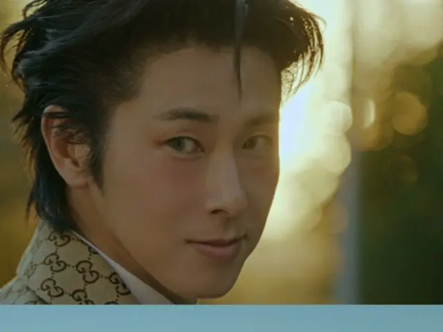 东方神起允浩 (U-KNOW) 发布新歌《Body Language》的音乐视频预告片...如此愉快的氛围令人期待不已（包括视频）