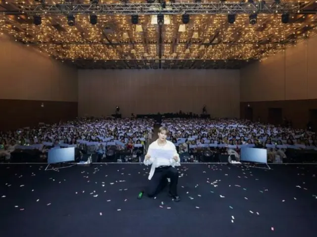 J-JUN近距离与越南粉丝打招呼......“很快再见”