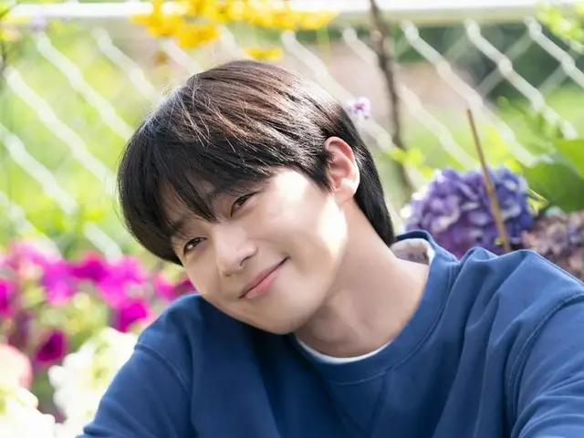 朴叙俊，他温暖的笑容能让观众也露出笑容……清新自然的少年感。