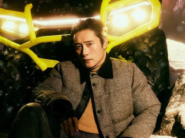 演员李秉宪公开封面照及专访……“当我的演艺生涯结束时，留下的只有我的作品”