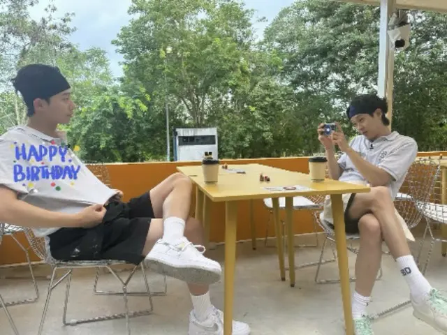 BTS成员V在朴叙俊生日当天表演了一段欢快的庆祝舞蹈……“Wooga Family Gathering”