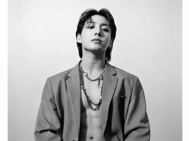 防弹少年团成员柾国的歌曲和专辑已连续126周和110周位列Spotify全球排行榜前列……创下亚洲solo歌手的新纪录。